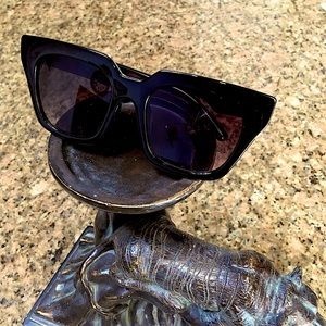 Juicy Couture sunglasses